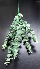 Ramură decorativă artificială tip suculentă – model curgător cu frunze rotunjite, verde deschis